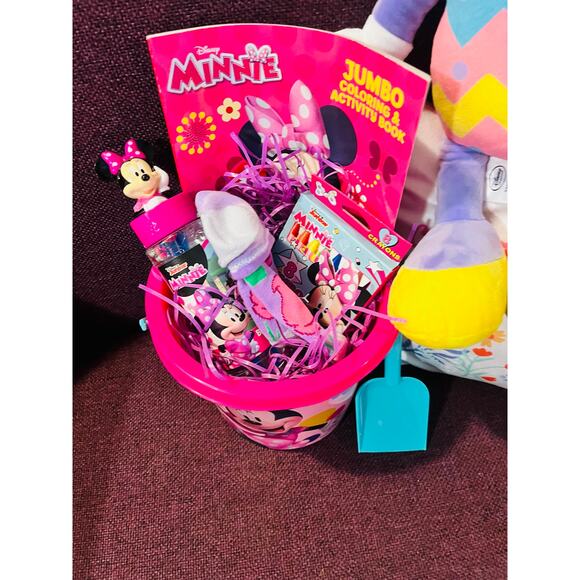 Minnie mouse Easter adorable bundle plush ,Sand bucket , peep socks bubbles - Picture 3 of 7
